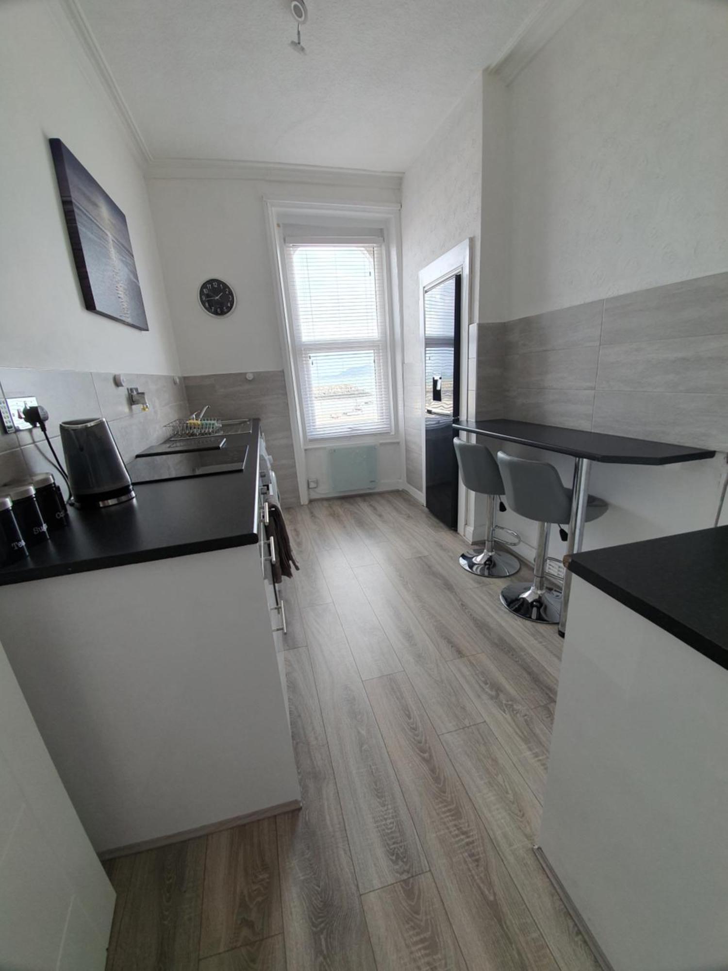 3 Harbour Views Apartamento Rhôs-on-Sea Exterior foto